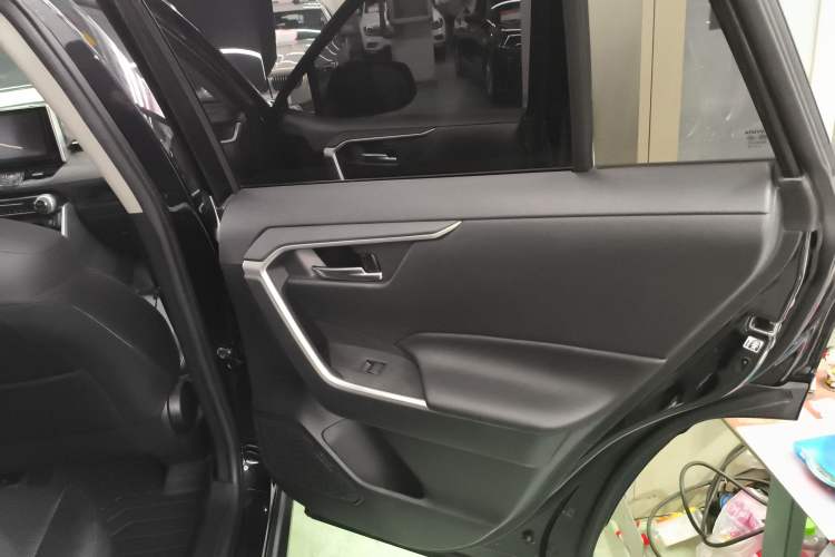 Used Toyota RAV4 2020 2.0L CVT Two-Wheel Drive Fashion Edition