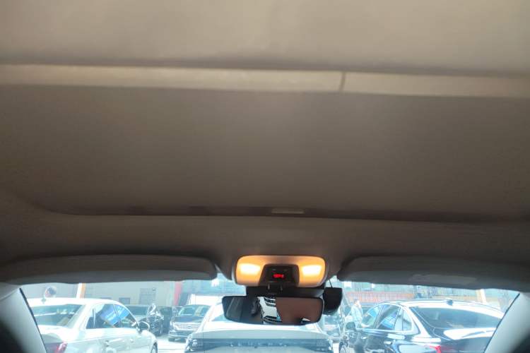 Used Volvo S60 2018 S60L T4 Smart & Ambitious Edition