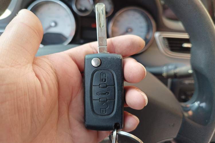 Used Peugeot 308 2014 Enjoy Edition Classic 1.6L Automatic Premium Model