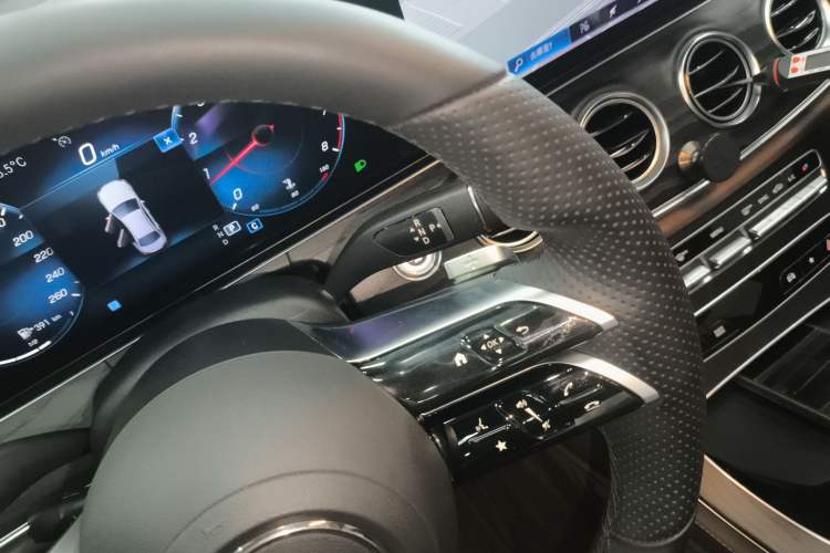 Used Mercedes-Benz E-Class 2021 Restyled E 300 L Sporty and Stylish Edition
