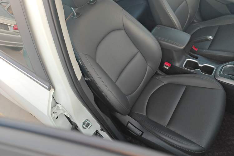 Used Hyundai ix35 2020 2.0L Automatic 2WD Zhiyong·Changxiang Edition
