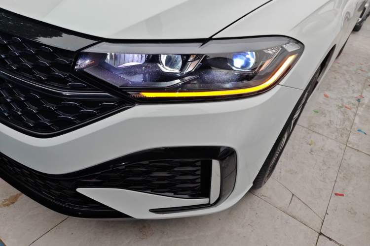 Used Volkswagen Lavida 2023 Revised Version 1.5L Automatic Starry Sky Edition – 5 Million Units