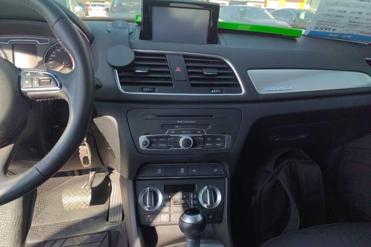 Used Audi Q3 2013 35 TFSI quattro Technology Edition
