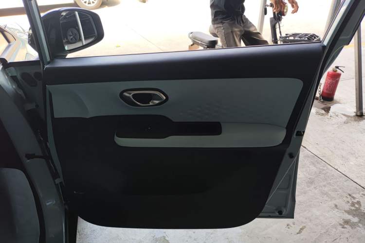 Used AION Y 2021 70 Enjoyment Tech Edition
