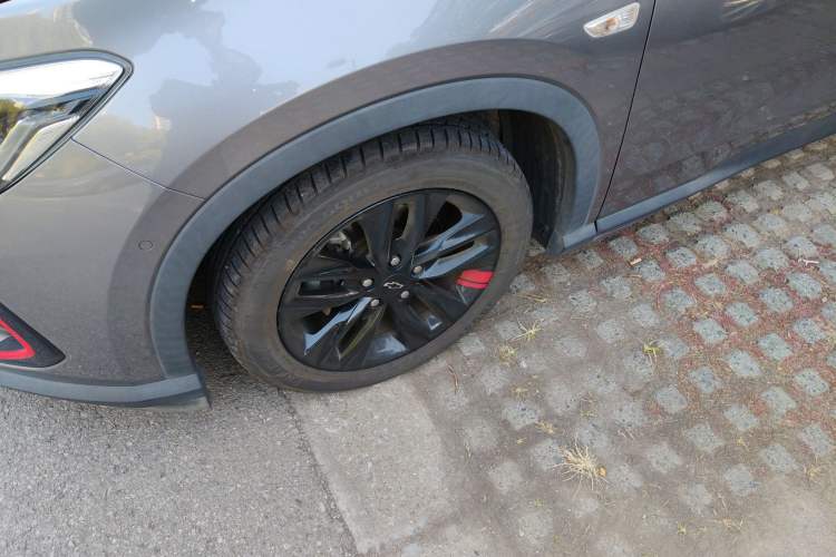 Used Chevrolet Orlando 2018 Redline 530T Automatic Zhaoxiang Edition (5+2 Seating) – China V Standard
