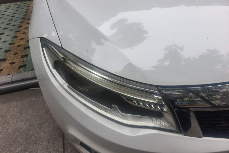 Used Qoros 3 2014 Hatchback 1.6L Automatic Zhiyue Model
