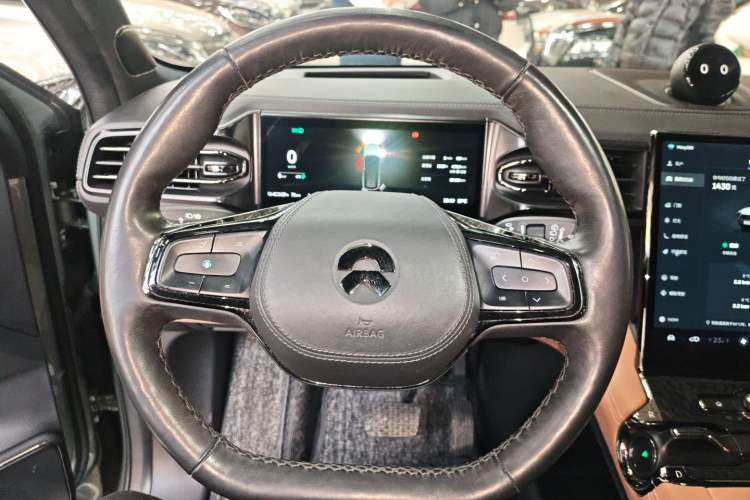 Used Nio ES8 2020 580 km Range Signature Edition Six-Seater Version
