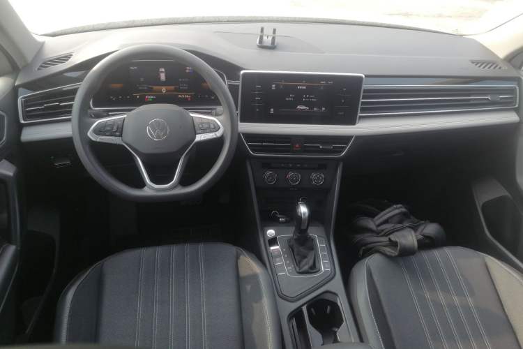 Used Volkswagen Tiguan L 2022 330TSI Automatic Two-Wheel Drive Comfort Edition
