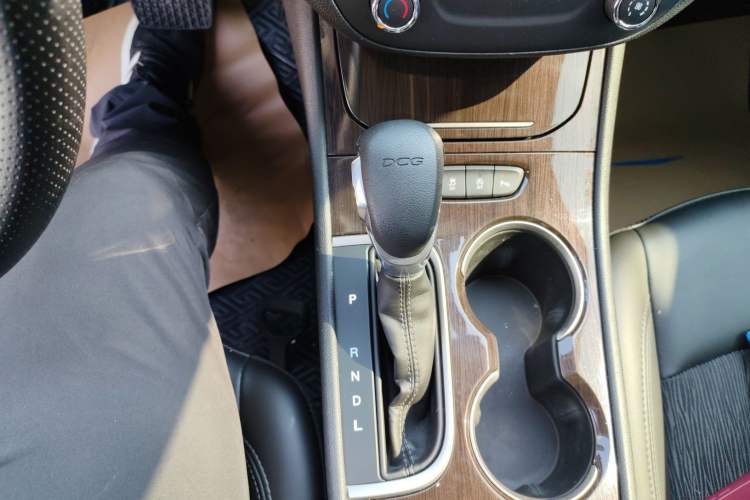 Used Buick Verano 2019 Sedan 20T Dual-Clutch Leading Model
