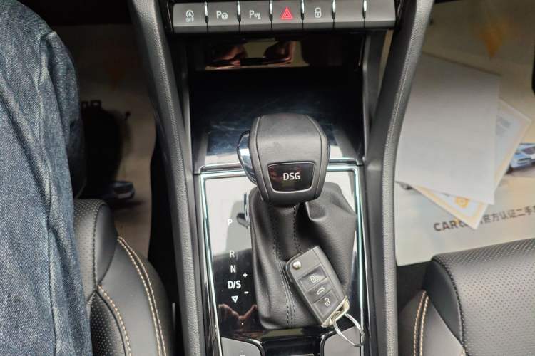 Used Skoda Kodiaq 2023 TSI330 5-Seater Two-Wheel-Drive Luxury Edition