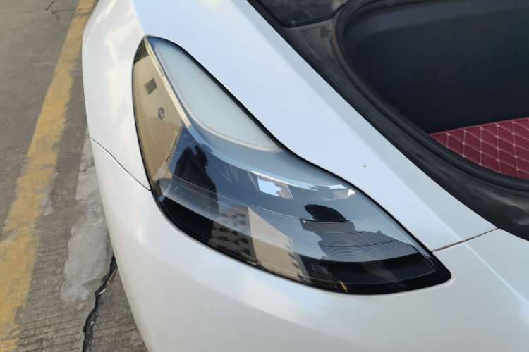 Used Tesla Model Y 2021 Standard Range Rear-Wheel Drive Version