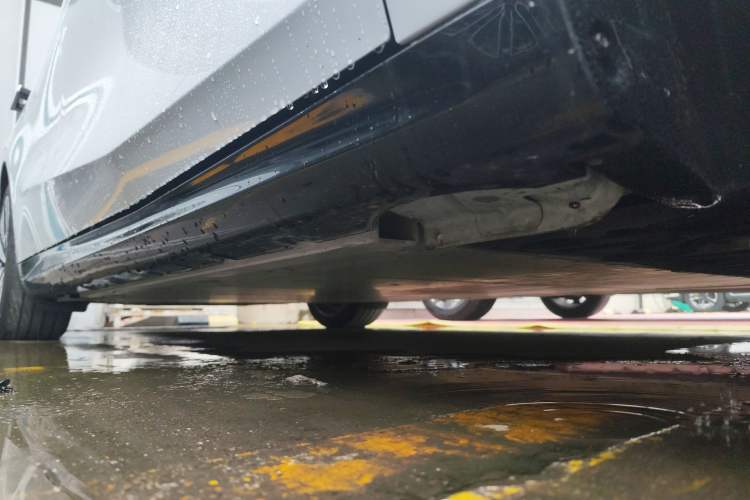 Used  E8 2024 665 km Range Rear-Drive Starship Long-Range Version
