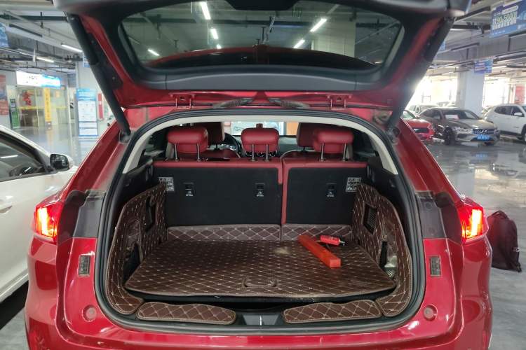 Used Wey VV5 2017 2.0T Flagship Edition
