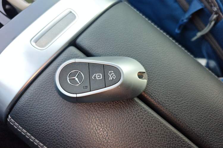 Used Mercedes-Benz C-Class 2023 Restyled C 260 L Sport Edition
