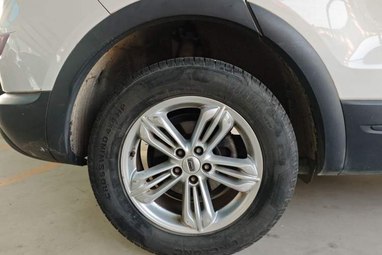 Used Qoros 5 2018 Revised Version 1.6T Automatic Leading Edition
