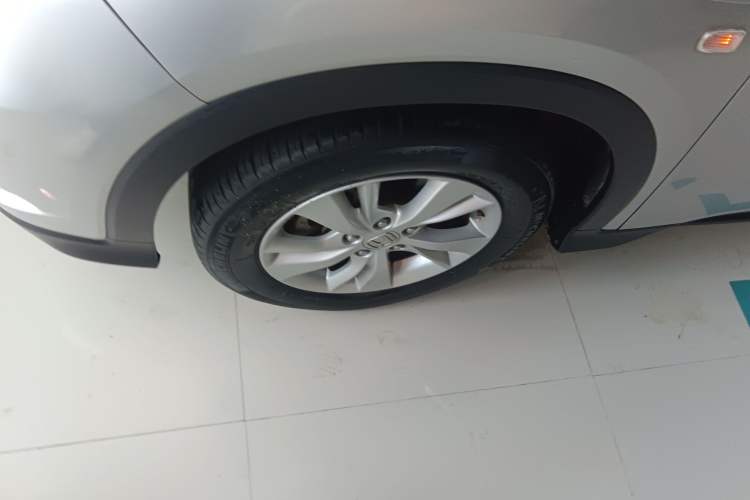 Used Honda Vezel 2015 1.8L CVT 2WD Elite Model
