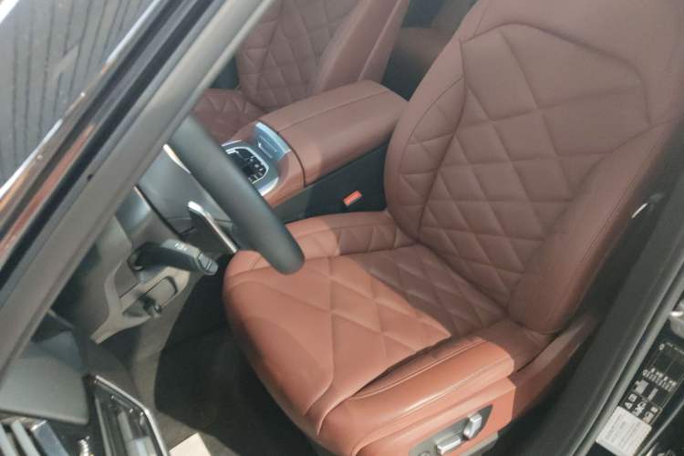 Used BMW X5 2022 Restyled xDrive 30Li Luxury Version M Sport Package