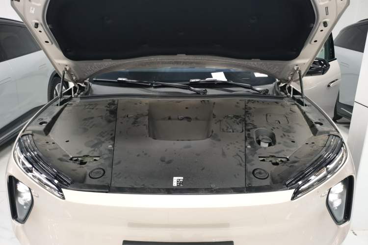 Used Nio ES6 2024 75 kWh
