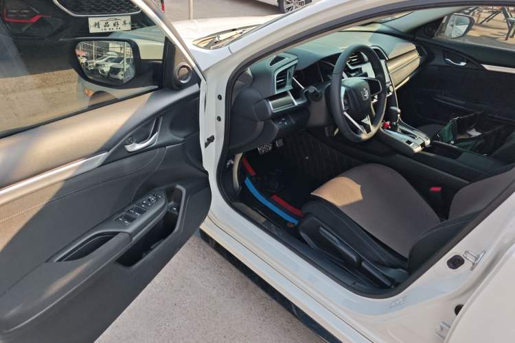 Used Honda Civic 2019 220TURBO CVT Dynamic Edition China VI Emission Standard