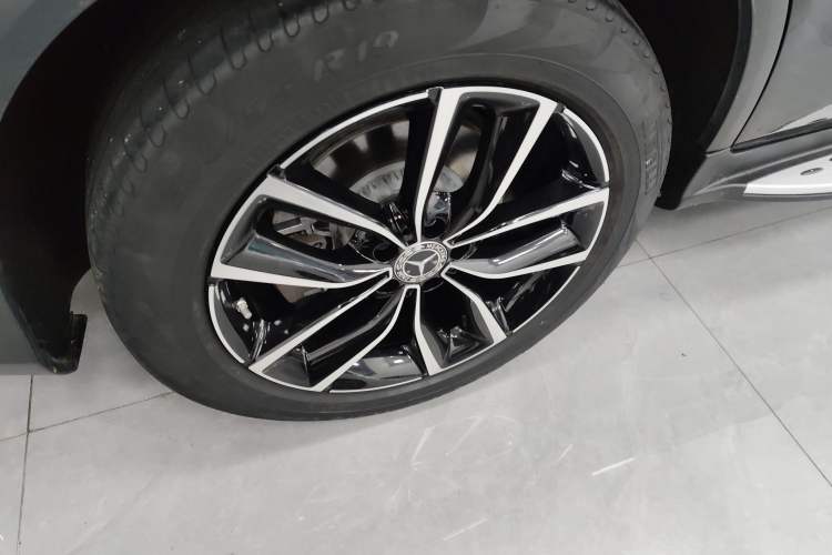 Used Mercedes-Benz GLC 2021 GLC 300 L 4MATIC Dynamic Model