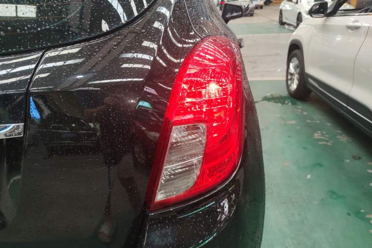 Used Buick Encore 2013 1.4T Automatic Two-Wheel Drive Leading Model
