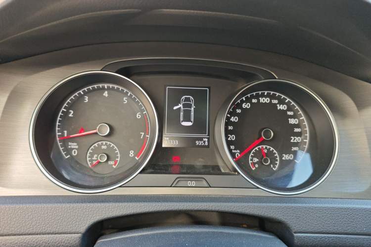 Used Volkswagen Golf 2015 1.4TSI Automatic Comfort Model
