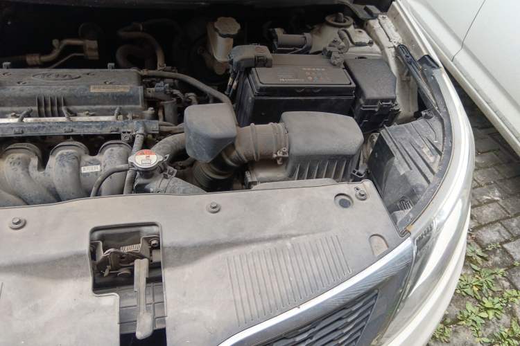 Used Kia K2 2012 Sedan 1.4L MT GLS Commemorative Edition
