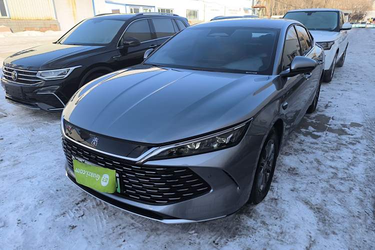 Used BYD Qin L 2025 DM-i Smart Drive 80KM Leading Model
