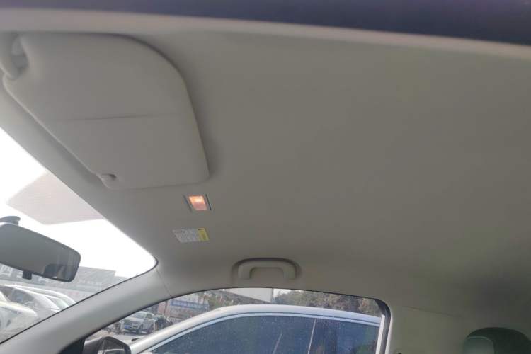 Used Roewe Clever 2021 302km Excellence Edition
