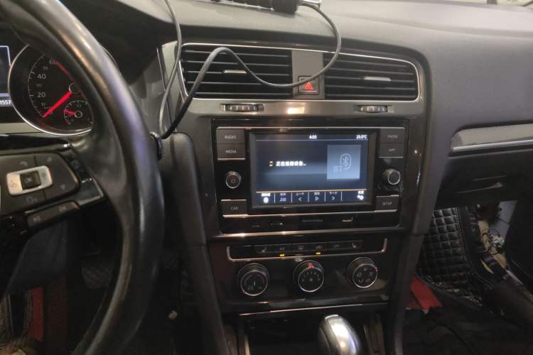 Used Volkswagen Golf 2018 230TSI Automatic Luxury Version