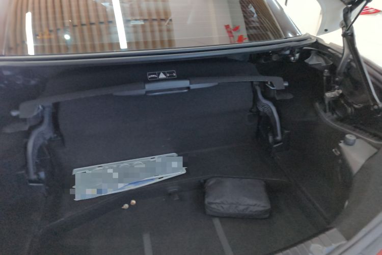 Used Mercedes-Benz SLK-Class 2011 SLK 200 Fashion Model
