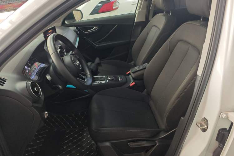 Used Audi Q2L 2018 35 TFSI Launch Exclusive Edition China V
