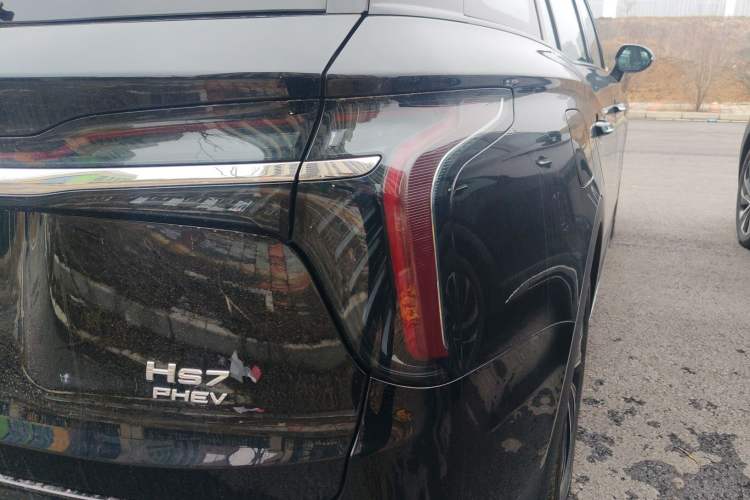 Used Hongqi HS7 PHEV 2024 2.0T PHEV Four-Wheel Drive Flagship Edition 6 Seats