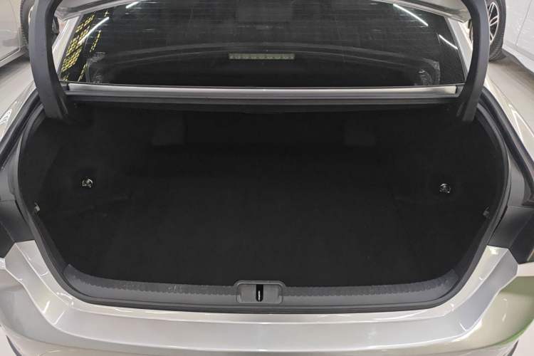 Used Lexus ES 2025 200 Premium Edition
