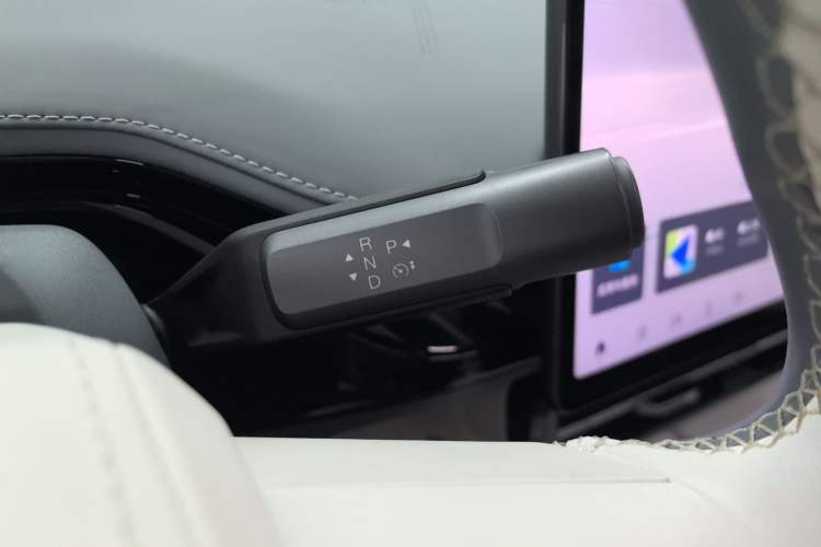 Used  GT 2023 710 Rear-Drive Ultra-Charging Version
