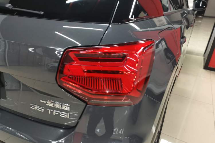 Used Audi Q2L 2021 35 TFSI Progressive Dynamic Edition
