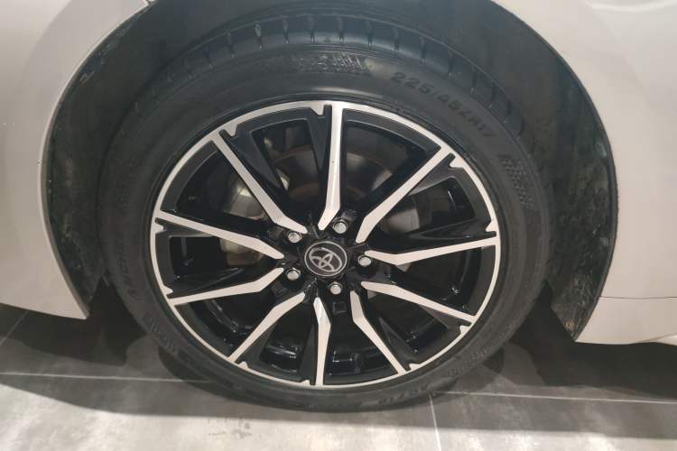 Used Toyota Levin 2023 Smart Electric Hybrid Dual-Engine 1.8L Sport Edition