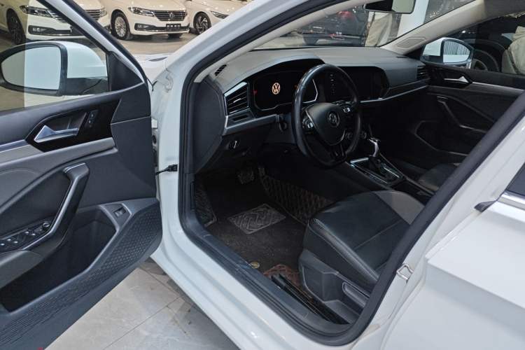 Used Volkswagen Sagitar 2021 280TSI DSG Excellence Edition
