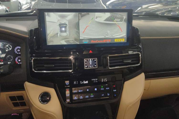 Used Toyota Land Cruiser (Parallel Import) 2020 4.0L GX-R 7-Seater Middle East Version
