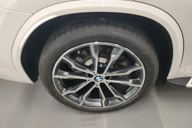 Used BMW X3 2020 xDrive30i Luxury Model with M Sport Package
