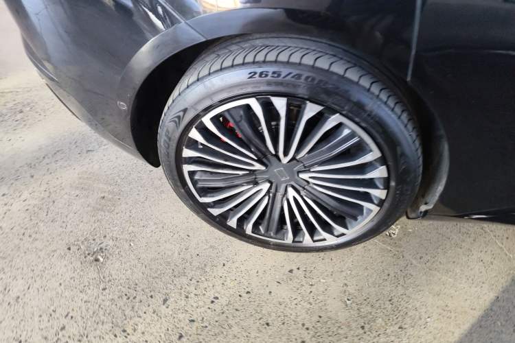 Used  12 2025 Ultra Extended-Range Edition