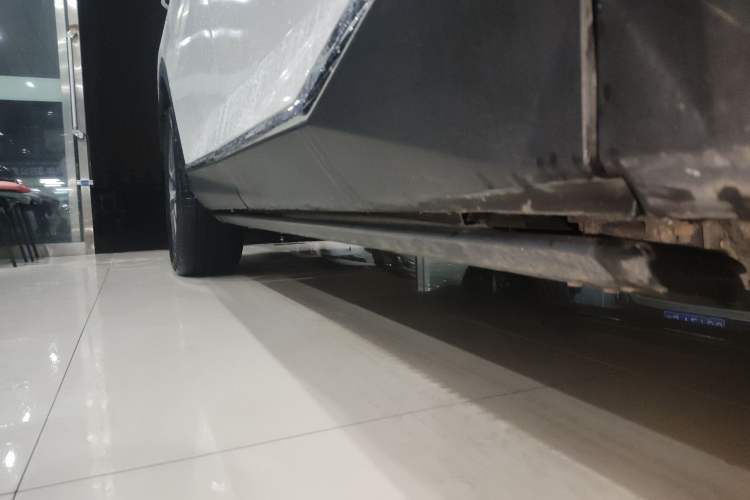 Used GAC Trumpchi GS8 2022 Linghang Series 2.0 TGDI Two-Wheel-Drive Luxury Smart Connectivity Version (7 Seats)
