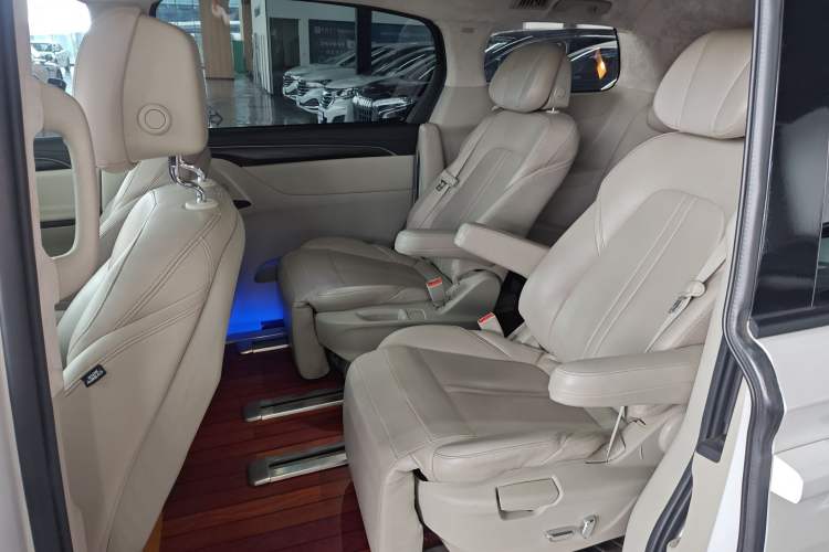 Used Buick GL8 2020 ES Land Cruiser 653T Comfort Edition
