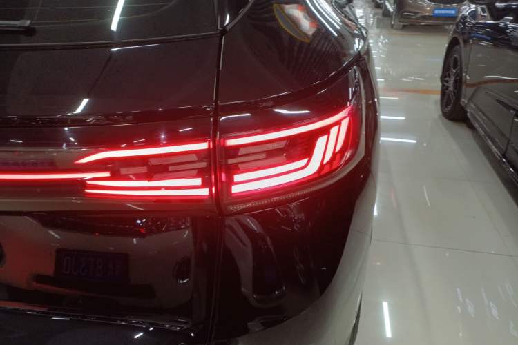 Used Volkswagen ID.4 X 2023 Ultra-Intelligent Long-Range Version
