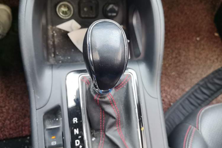 Used Changan CS75 2016 1.8T Automatic Elite Model China IV Standard
