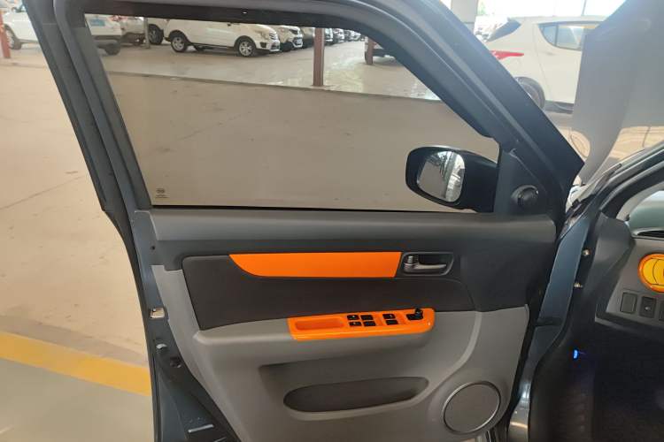 Used Suzuki Swift 2016 1.5L Automatic Fashionable Coolplay Edition
