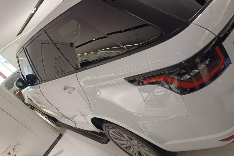 Used Land Rover Range Rover Sport 2020 3.0 L6 HSE DYNAMIC