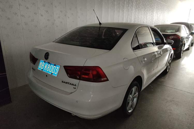 Used Volkswagen Santana 2015 1.6L Automatic Comfort Edition
