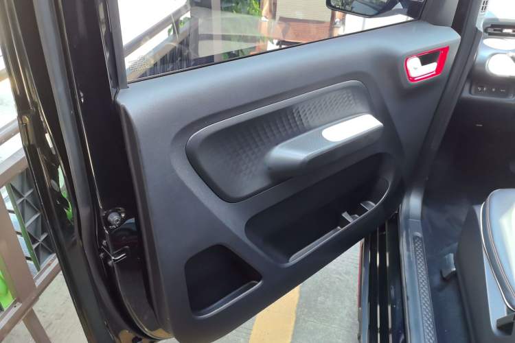 Used Wuling Hongguang MINIEV 2022 GAMEBOY 200km Gaming Edition with Lithium Iron Phosphate
