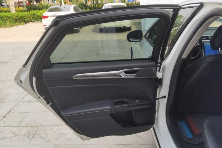 Used Ford Mondeo 2020 EcoBoost 180 Stylish Model
